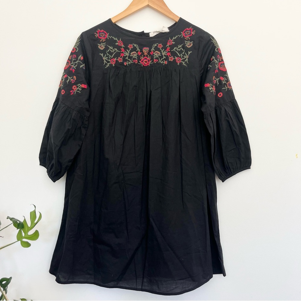 Allison NY Black Peasant Dress with Red Floral Embroidery S SM A-Line Boho Style